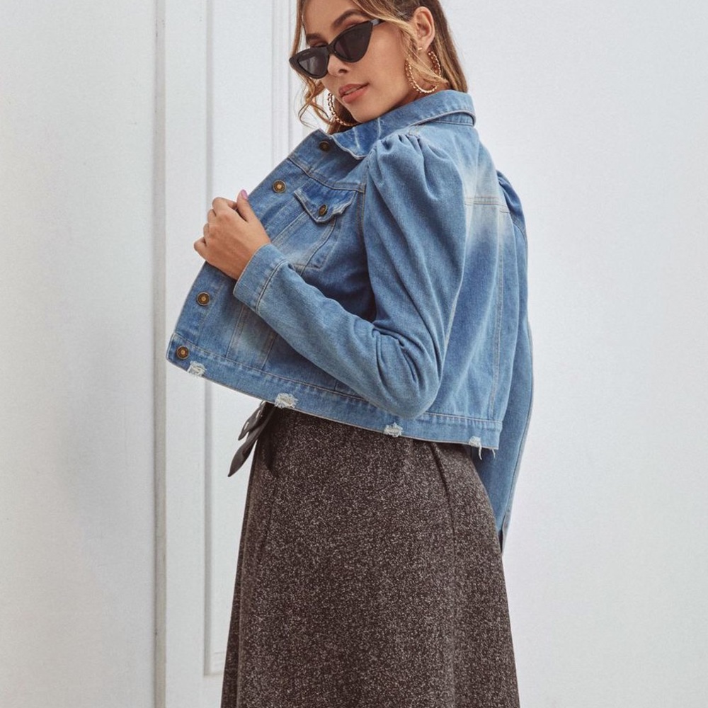B2G1🍁🆕Denim Button Down Crop Jean Jacket - Picture 5 of 8